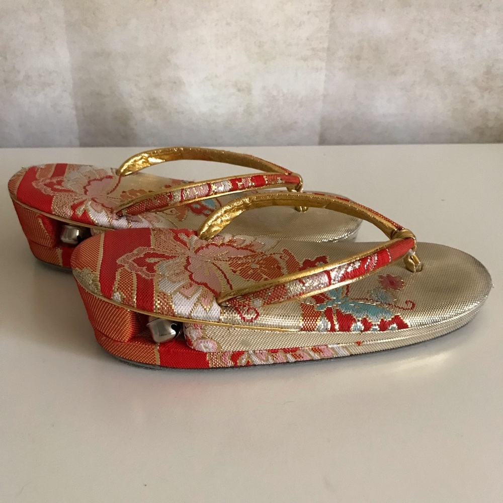 Authentic Japanese Bell Thongs Shoes